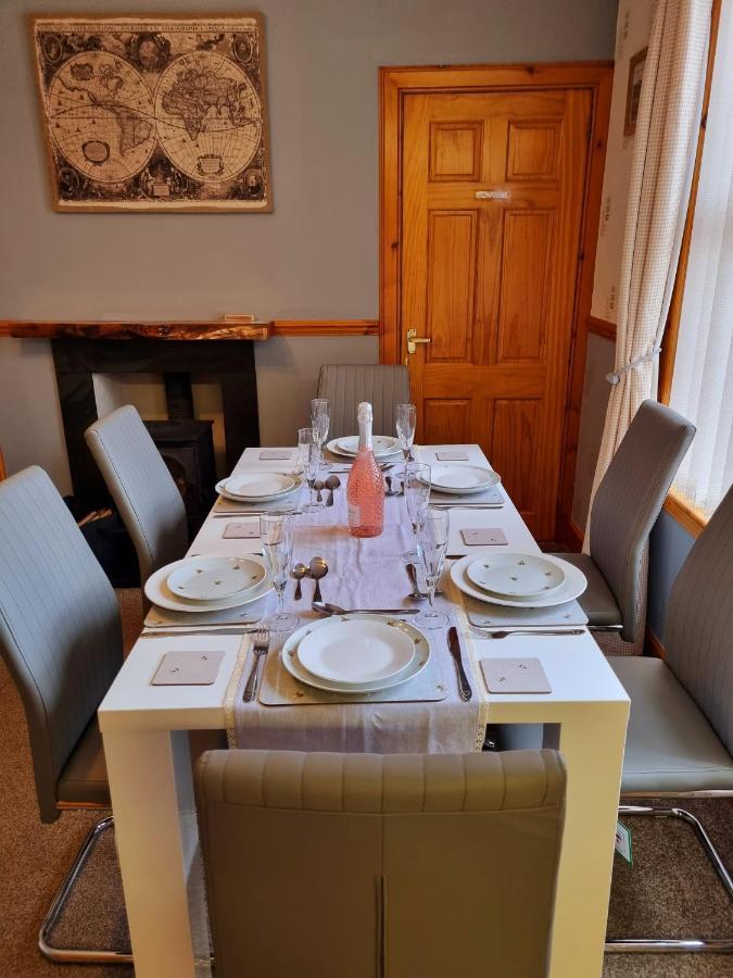 Inverness City 3 Bedroom House Free Parking Екстериор снимка