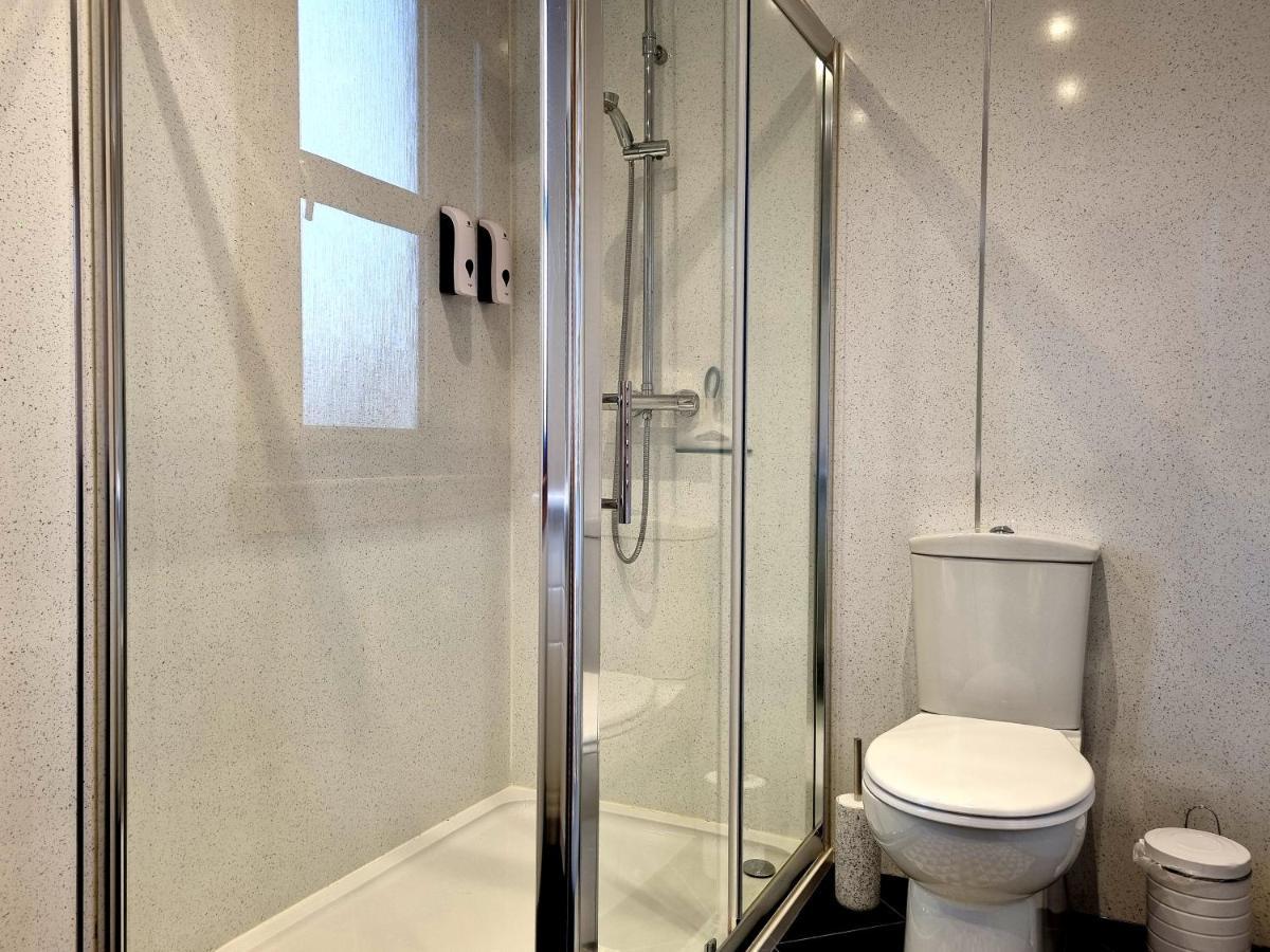 Inverness City 3 Bedroom House Free Parking Екстериор снимка