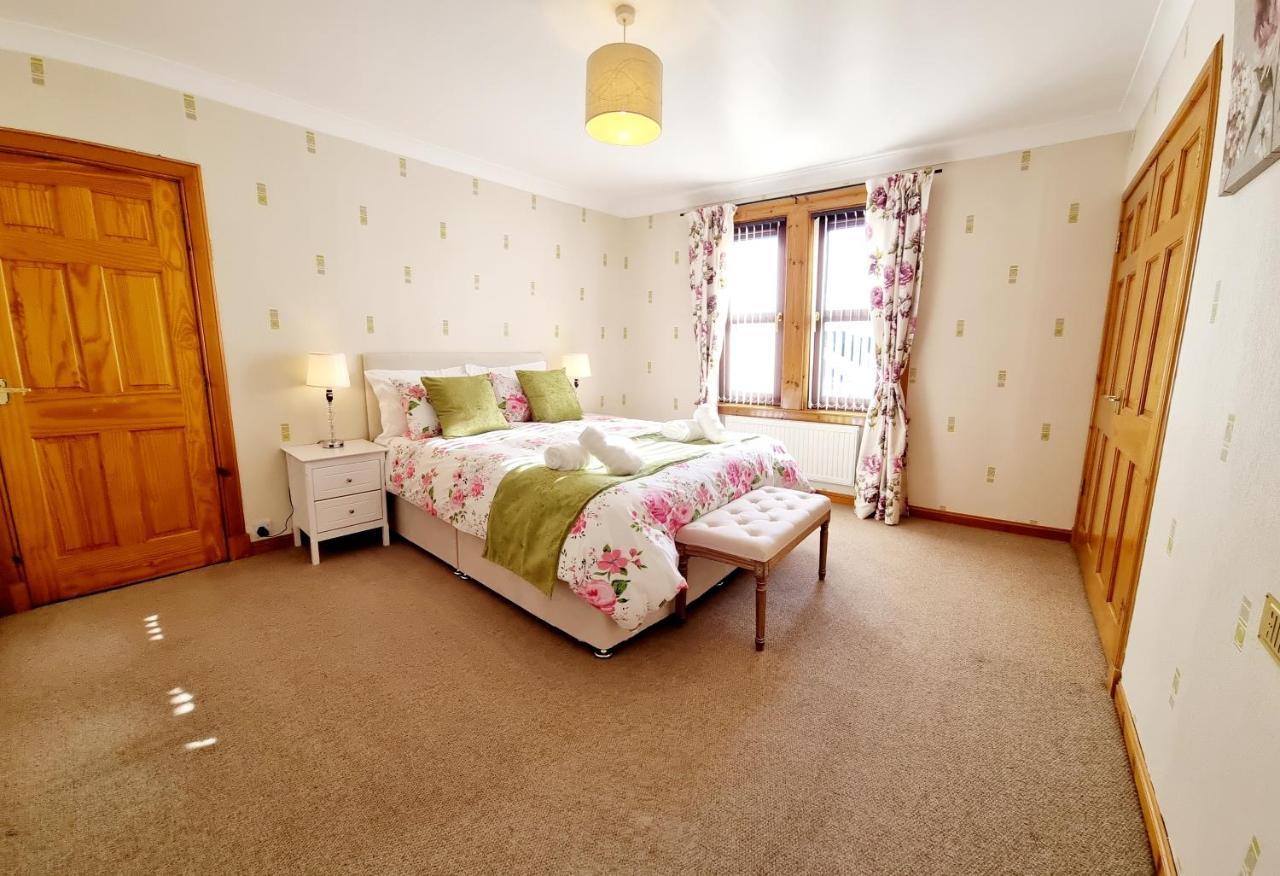 Inverness City 3 Bedroom House Free Parking Екстериор снимка
