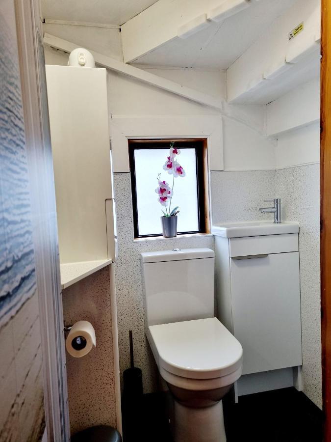 Inverness City 3 Bedroom House Free Parking Екстериор снимка